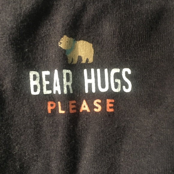 Newborn Outfit w/ Bib - Picture 2 of 5